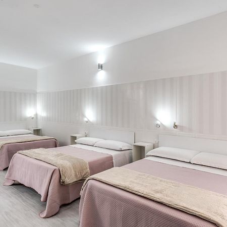 Hotel Altadomus Roma Esterno foto