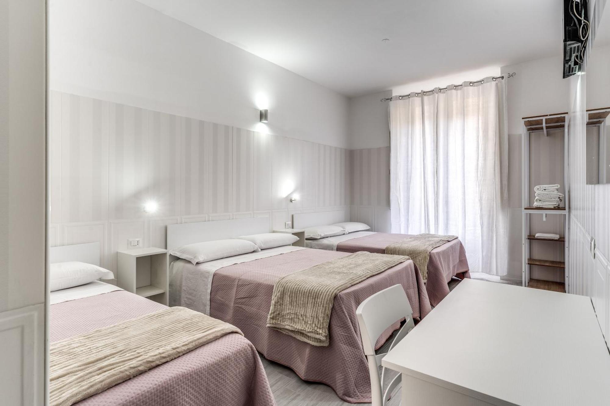 Hotel Altadomus Roma Esterno foto