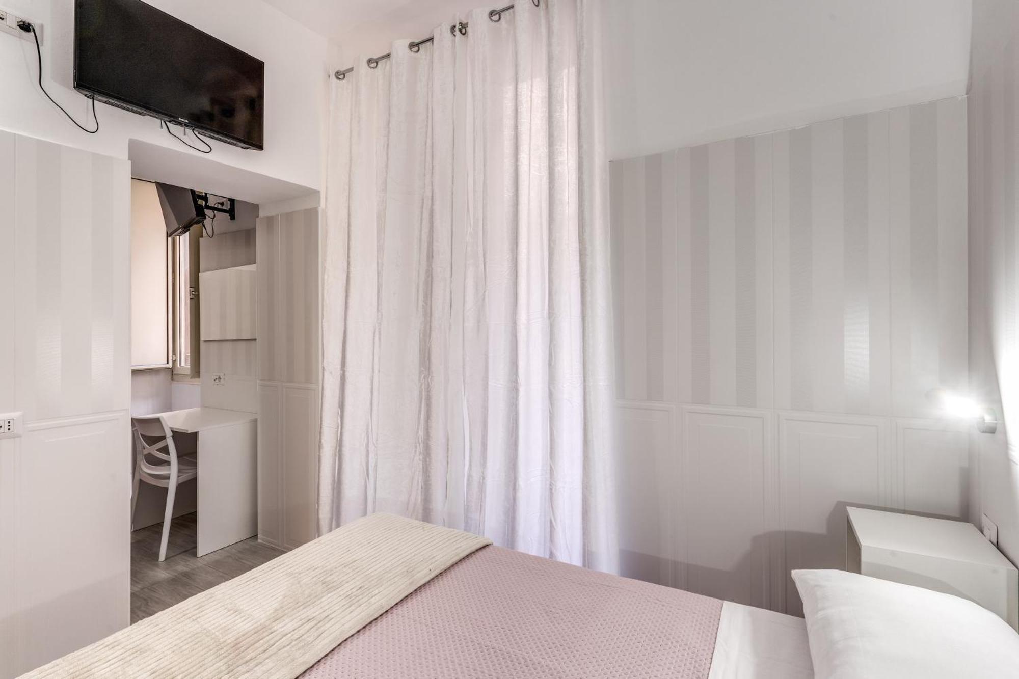 Hotel Altadomus Roma Esterno foto